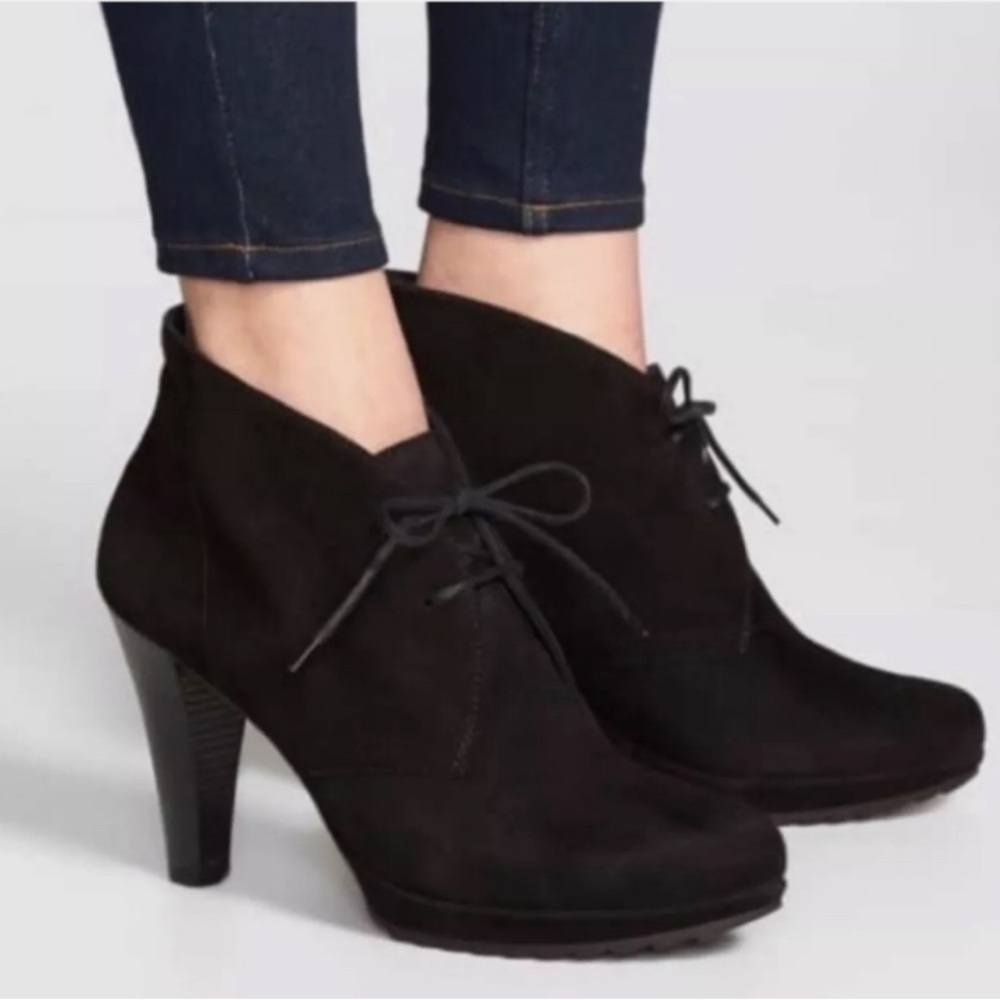 Paul Green “New York” Black Suede Lace Up Ankle Booties - Sz 8.5